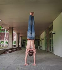 This is me doing a free straight Handstand.
